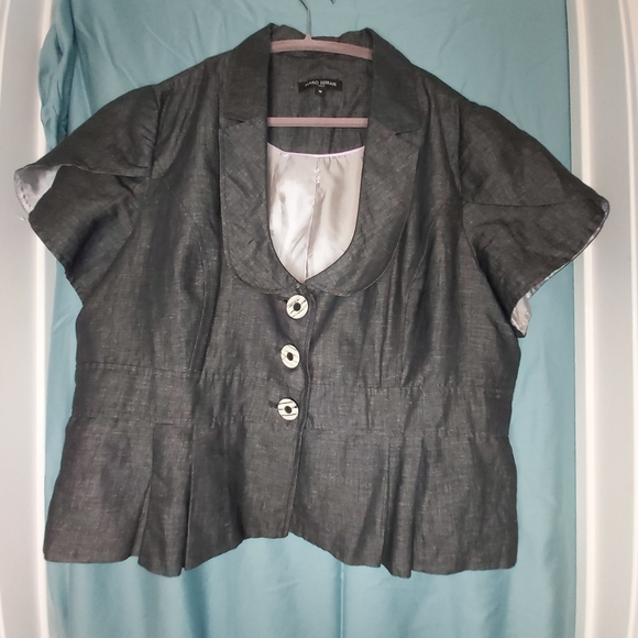 Cropped black blazer - Picture 9 of 9